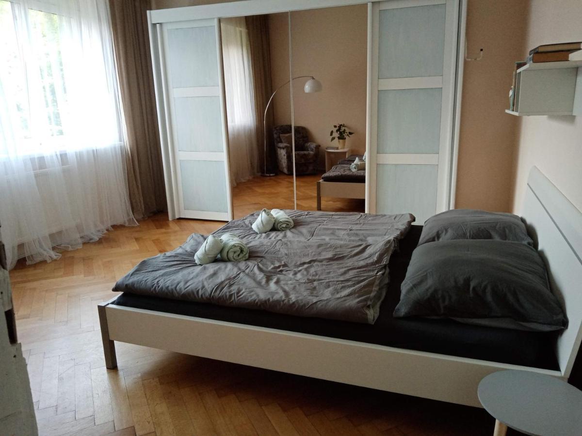 Apartman Xxl Яхимов Экстерьер фото
